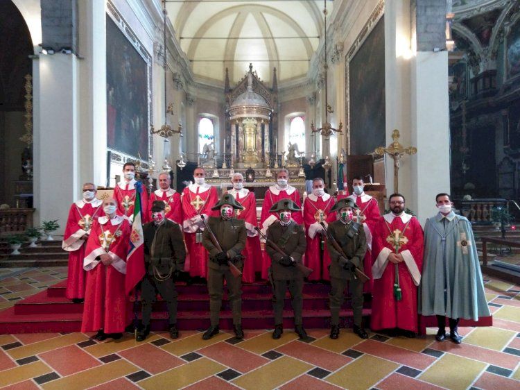 Il Nucleo Uniformi Storiche alla  Chiesa del Carmine