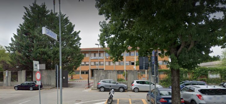 Tavagnacco (UD).Aquileia C. Services,  vendita di una Caserma a Varese