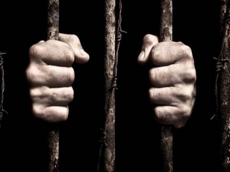 Colpite dal Covid-19, le carceri negli Stati Uniti chiudono