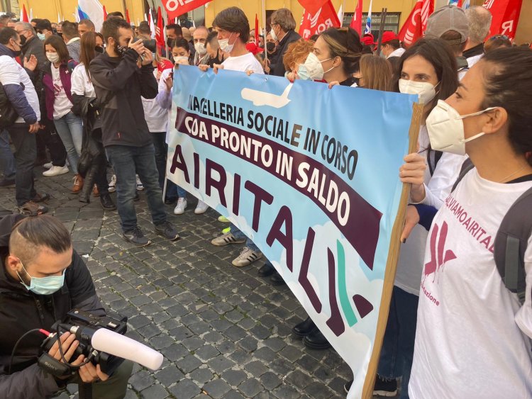 Roma, grande adesione alla manifestazione di Air Italy