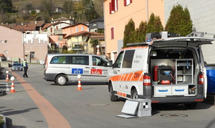 Incidenti italiani estero: 49enne di Como investita da un furgone, è grave