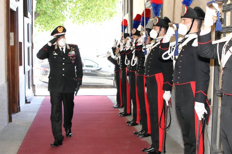 Carabinieri, Il Gen. Luzi  intervistato mette in luce l'umanità dei militari