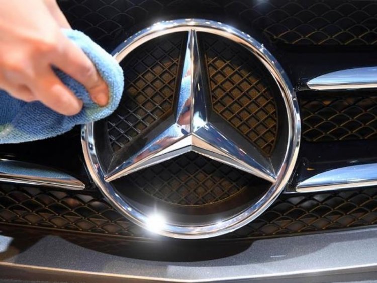 “Rischio incendio!” Rapex segnala un richiamo per i modelli Mercedes Classe E e CLS.