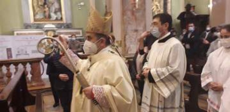 Mozzate festeggia il centenario della parrocchia con l'Arcivescovo
